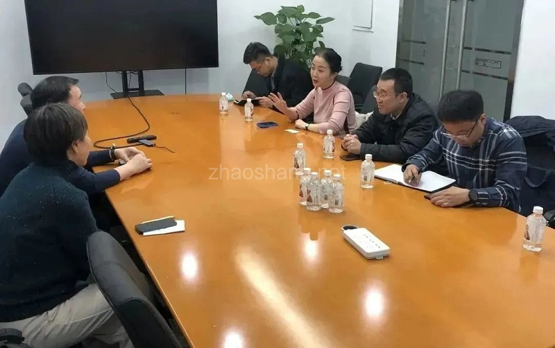 【实干开局】“走出去”携手振企谱新篇 