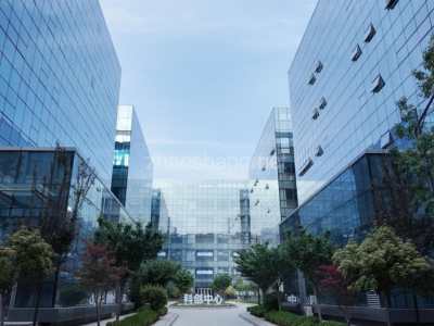 西安厂房出售出租高陵泾渭新城层高7米。可买可租