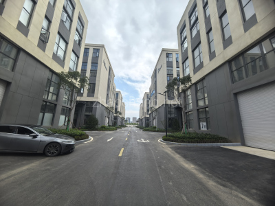 捡漏现房 核心位置  800平 研发办公轻生产