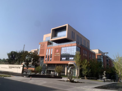 北碚区12000平米厂房出租